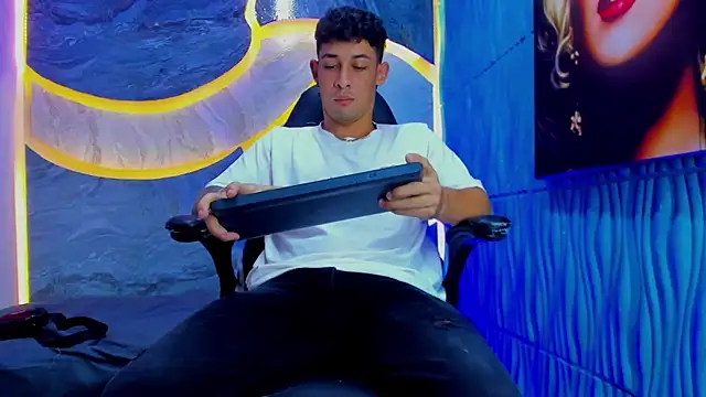 Jeff Brunno  online show from September 14, 5:30 am