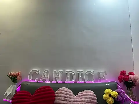 candiceempire online show from March 31, 3:30 am