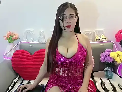 Snapshot of candiceempire chatting on May 24, 11:26 pm candiceempire online show from May 24, 11:26 pm