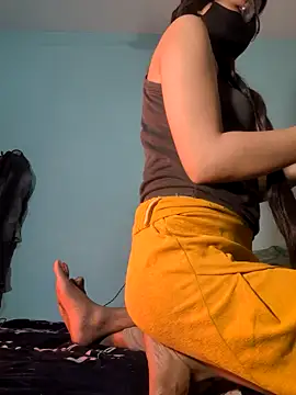 Alexa9k7 online show from February 6, 6:48 pm