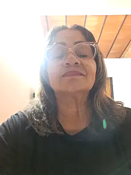 Vickysweeeettt online show from April 8, 2:02 am