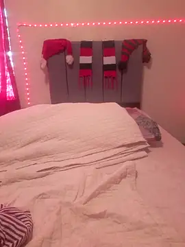 Vickysweeeettt online show from December 14, 6:57 pm