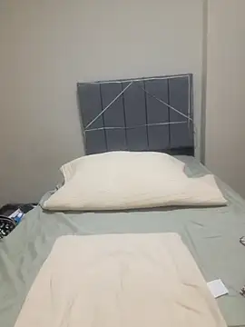 Vickysweeeettt online show from February 12, 2:11 am