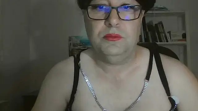 Snapshot of nataliacd chatting on September 12, 2:17 pm nataliacd online show from September 12, 2:17 pm