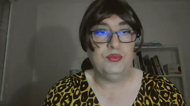 Snapshot of nataliacd chatting on October 29, 4:50 pm nataliacd online show from October 29, 4:50 pm