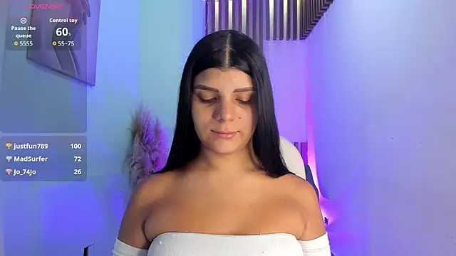 PauliinaBelle  online show from November 13, 12:31 pm