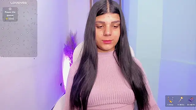 PauliinaBelle  online show from February 19, 2:03 pm