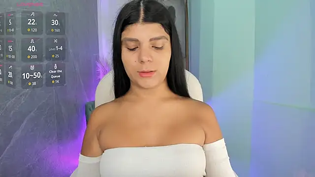 Snapshot of PauliinaBelle_ chatting on April 12, 12:30 pm PauliinaBelle online show from April 12, 12:30 pm