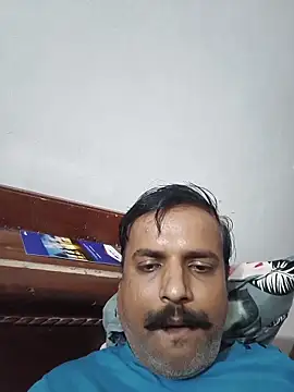 Snapshot of vardh033 chatting on November 5, 1:36 pm vardh033 online show from November 5, 1:36 pm