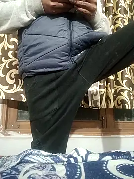 vardh033 online show from January 15, 4:54 pm