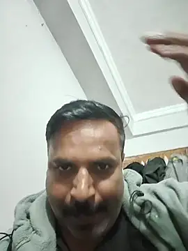 vardh033 online show from December 16, 4:22 pm