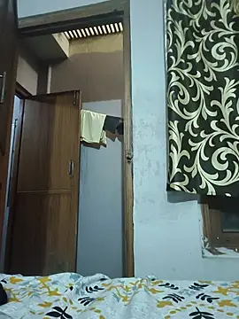 Snapshot of vardh033 chatting on November 26, 7:08 am vardh033 online show from November 26, 7:08 am