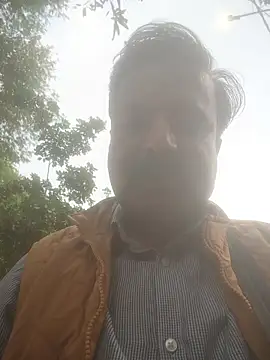 Snapshot of vardh033 chatting on October 25, 10:25 am vardh033 online show from October 25, 10:25 am