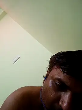 Snapshot of vardh033 chatting on September 10, 7:57 pm vardh033 online show from September 10, 7:57 pm