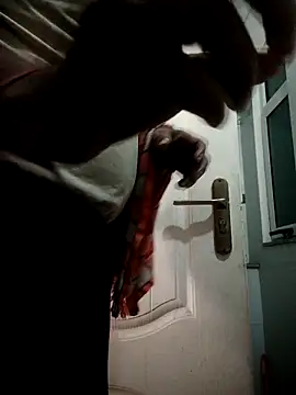 vardh033 online show from March 23, 2:44 am