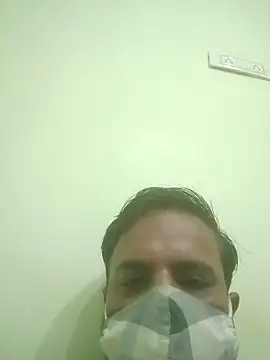 Snapshot of vardh033 chatting on October 19, 3:26 pm vardh033 online show from October 19, 3:26 pm