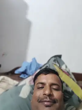 vardh033 online show from April 3, 3:02 am