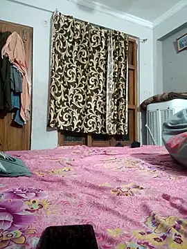 vardh033 online show from February 9, 11:47 pm