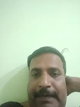 Snapshot of vardh033 chatting on September 30, 5:30 pm vardh033 online show from September 30, 5:30 pm