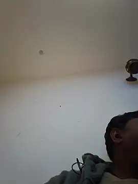 Snapshot of vardh033 chatting on November 16, 3:39 pm vardh033 online show from November 16, 3:39 pm