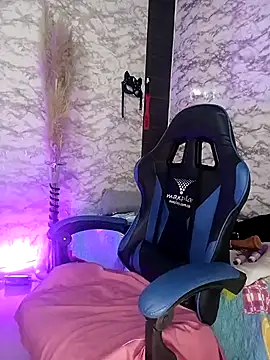 Snapshot of AlisSon__hot chatting on November 18, 9:45 am AlisSon hot online show from November 18, 9:45 am