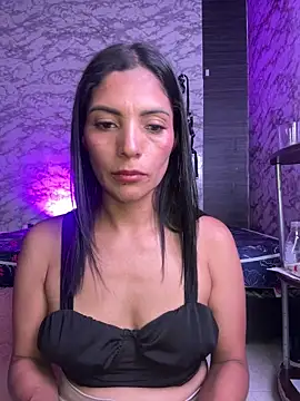 AlisSon  hot online show from April 16, 9:04 pm