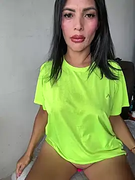 Snapshot of AlisSon__hot chatting on July 1, 4:40 pm AlisSon hot online show from July 1, 4:40 pm