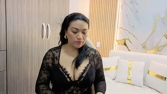 Madam Hott online show from September 16, 3:40 am