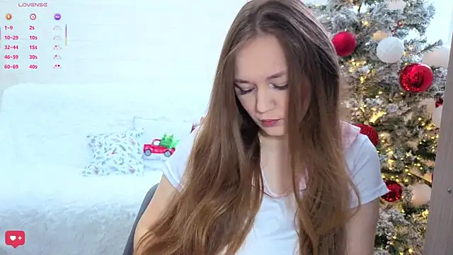 AlisaWyn online show from December 17, 3:22 am