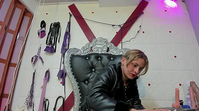 indigo thc5 online show from December 5, 4:33 am