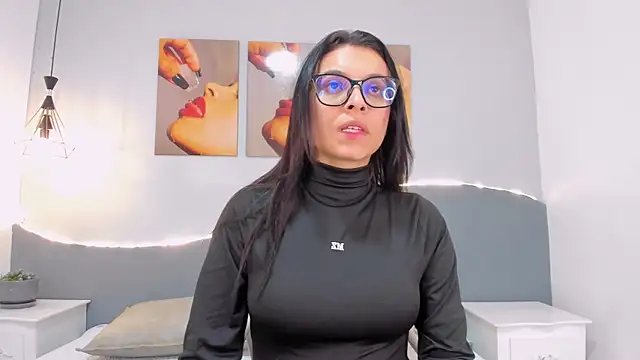 Snapshot of Sara_mora_ chatting on May 28, 11:49 am Sara mora online show from May 28, 11:49 am