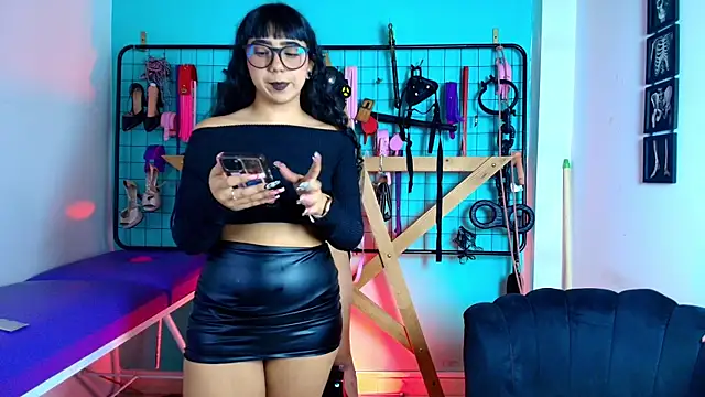 Mrmia bdsm extreme online show from November 8, 2:20 pm