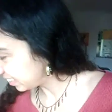 Souphicherry online show from November 22, 9:02 pm