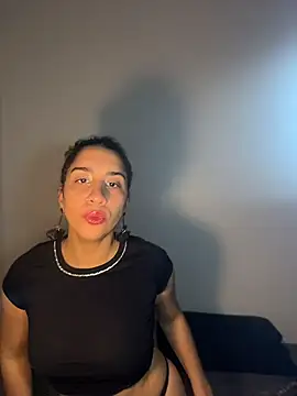 Souphicherry online show from April 16, 1:50 am