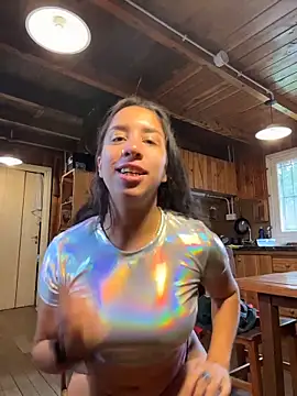 Souphicherry online show from March 15, 7:54 pm