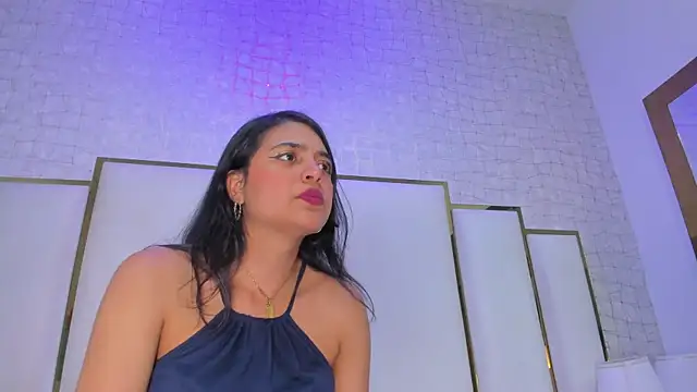 thalia888  online show from April 8, 7:04 pm