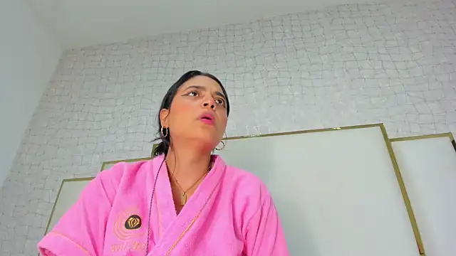 thalia888  online show from March 23, 7:03 pm