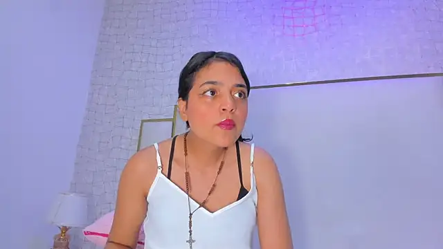 thalia888  online show from April 14, 7:08 pm