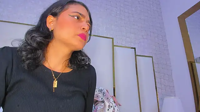 thalia888  online show from December 5, 6:06 pm