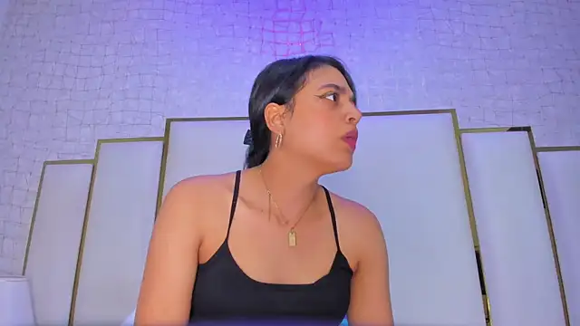 thalia888  online show from February 24, 7:04 pm