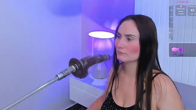 Snapshot of lauren_stone_ chatting on July 16, 7:33 pm lauren stone online show from July 16, 7:33 pm