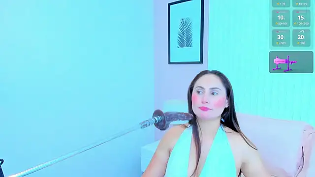 Snapshot of lauren_stone_ chatting on July 14, 7:09 pm lauren stone online show from July 14, 7:09 pm