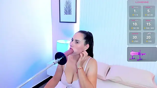 Snapshot of lauren_stone_ chatting on January 31, 7:23 pm lauren stone online show from January 31, 7:23 pm