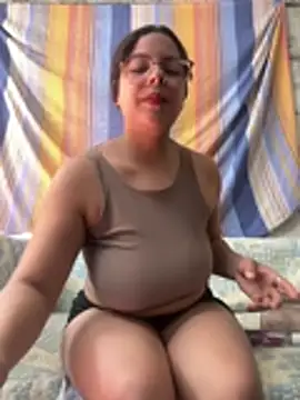 MiaCollinssx online show from July 22, 3:36 pm