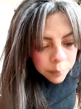 MiaCollinssx online show from December 20, 3:04 pm