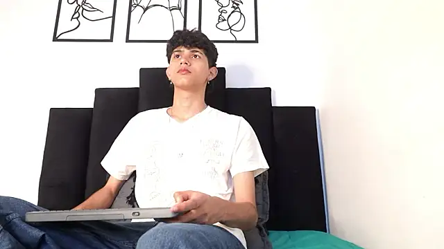 alexmark  online show from February 11, 1:11 pm