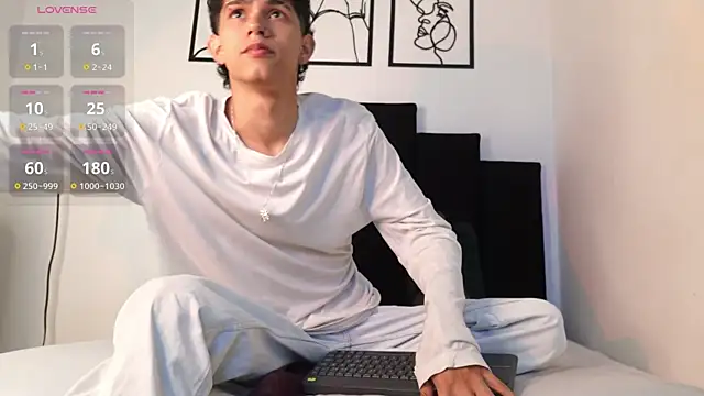 alexmark  online show from January 7, 1:16 pm