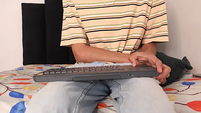 alexmark  online show from March 2, 5:31 pm