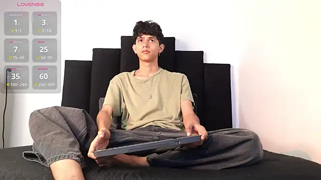 alexmark  online show from December 19, 1:13 pm