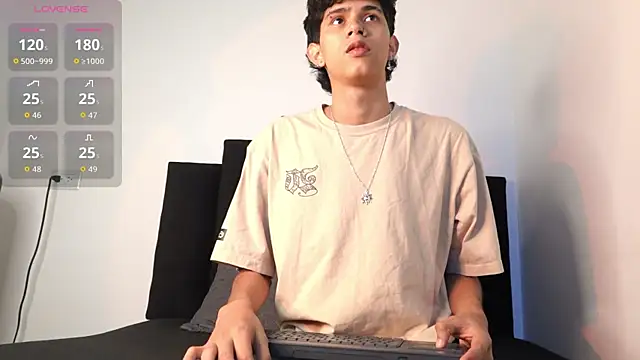 alexmark  online show from December 18, 1:04 pm